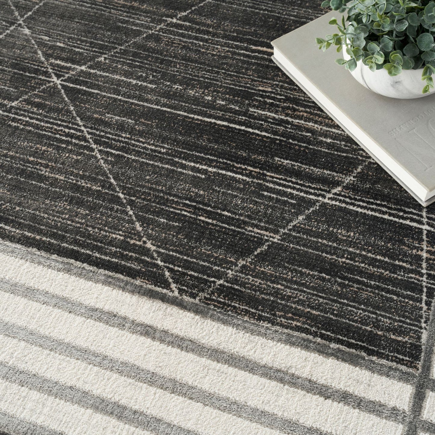 Nourison Desire Modern Rug DSR01 CHASV