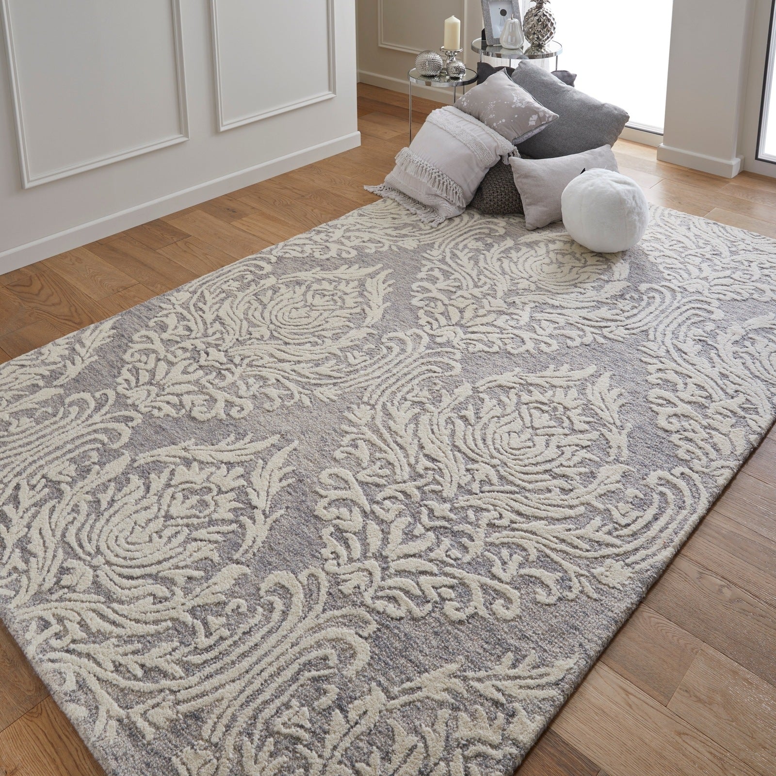 Oriental Weavers Hampton Tribal Rug Damask Grey Ivory