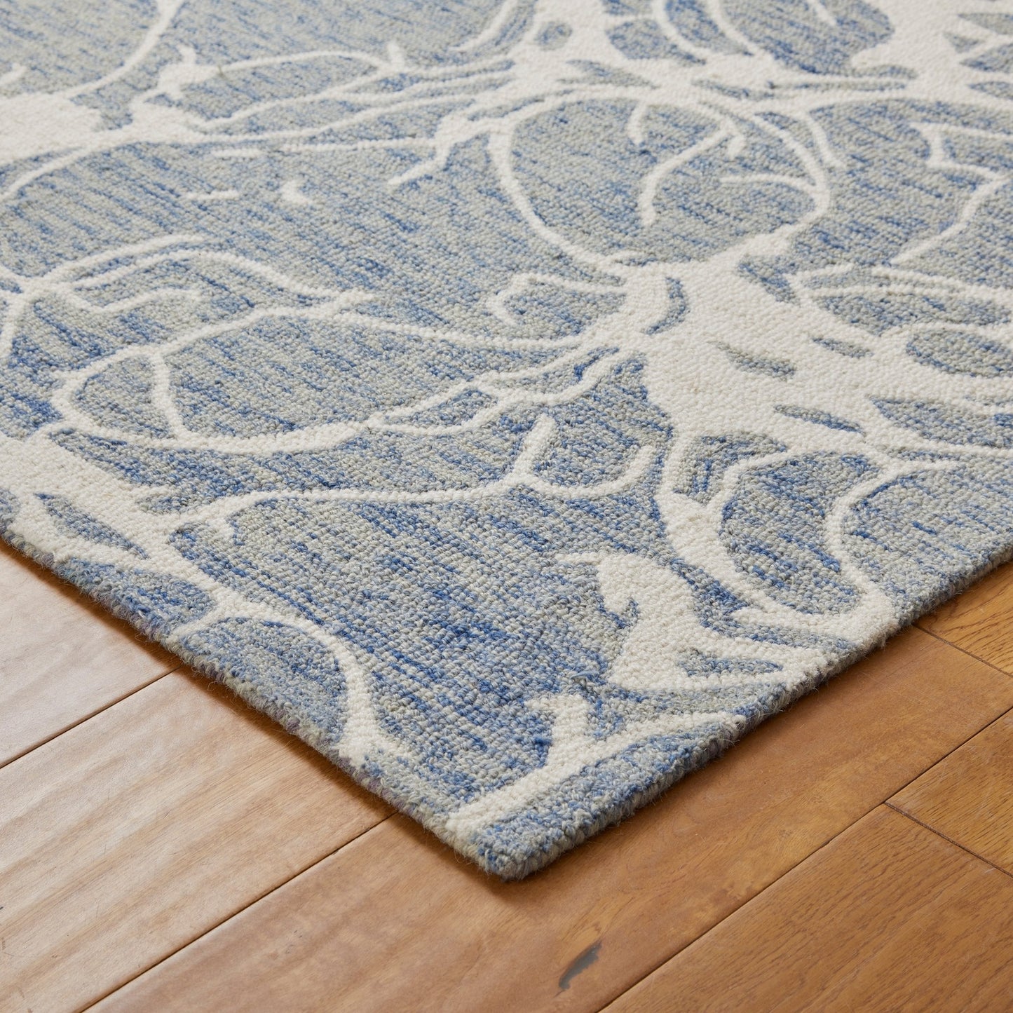 Oriental Weavers Hampton Tribal Rug Sophie Blue Ivory