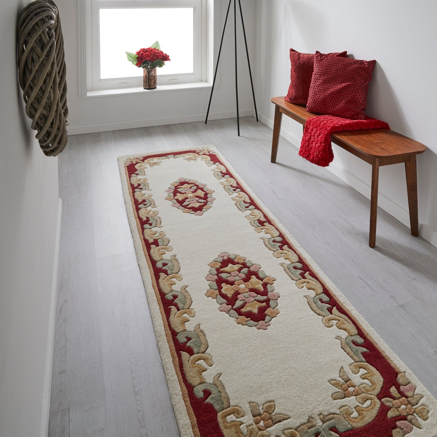 Oriental Weavers Royal Traditional Rug Cream Red