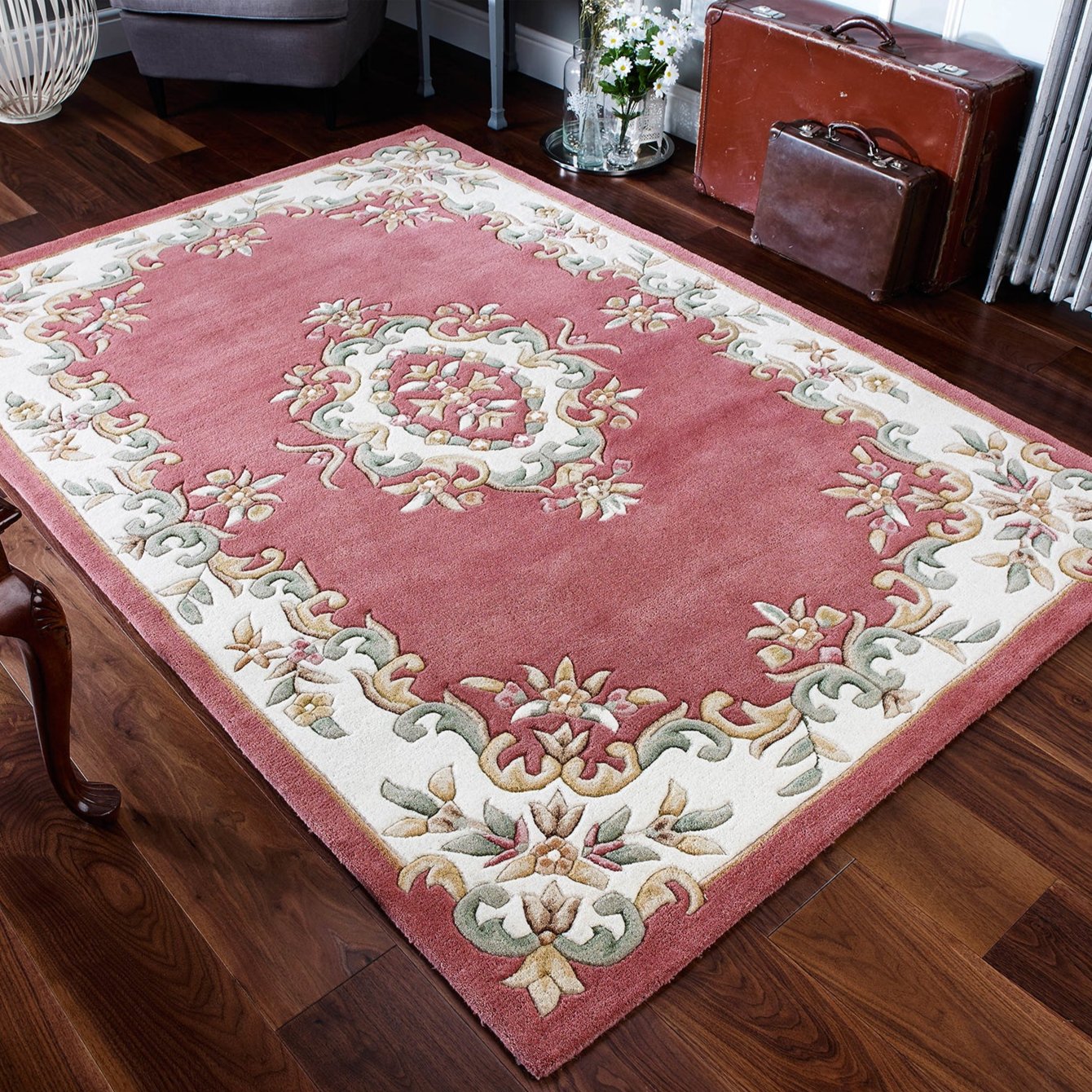 Oriental Weavers Royal Traditional Rug Rose